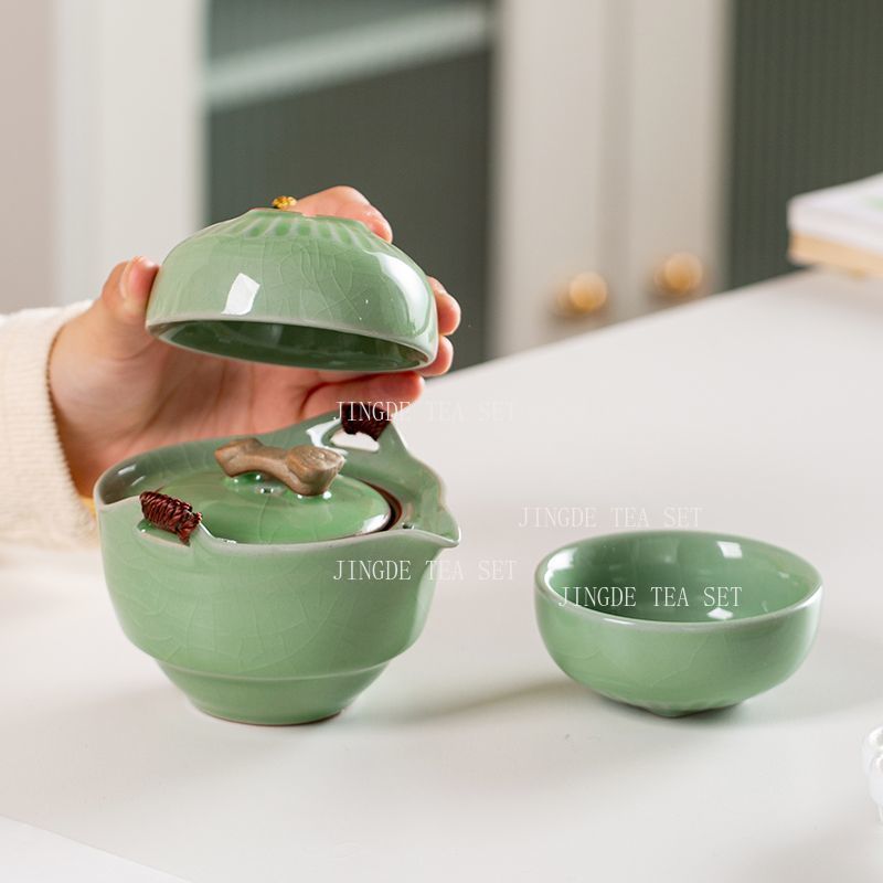 Celadon Ceramic Cup - Set Teh Perjalanan Celadon Crackle Glaze