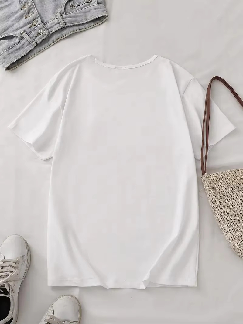 Kaos Wanita dengan Ilustrasi K - Korean Lifestyle Trends ulasan dan harga